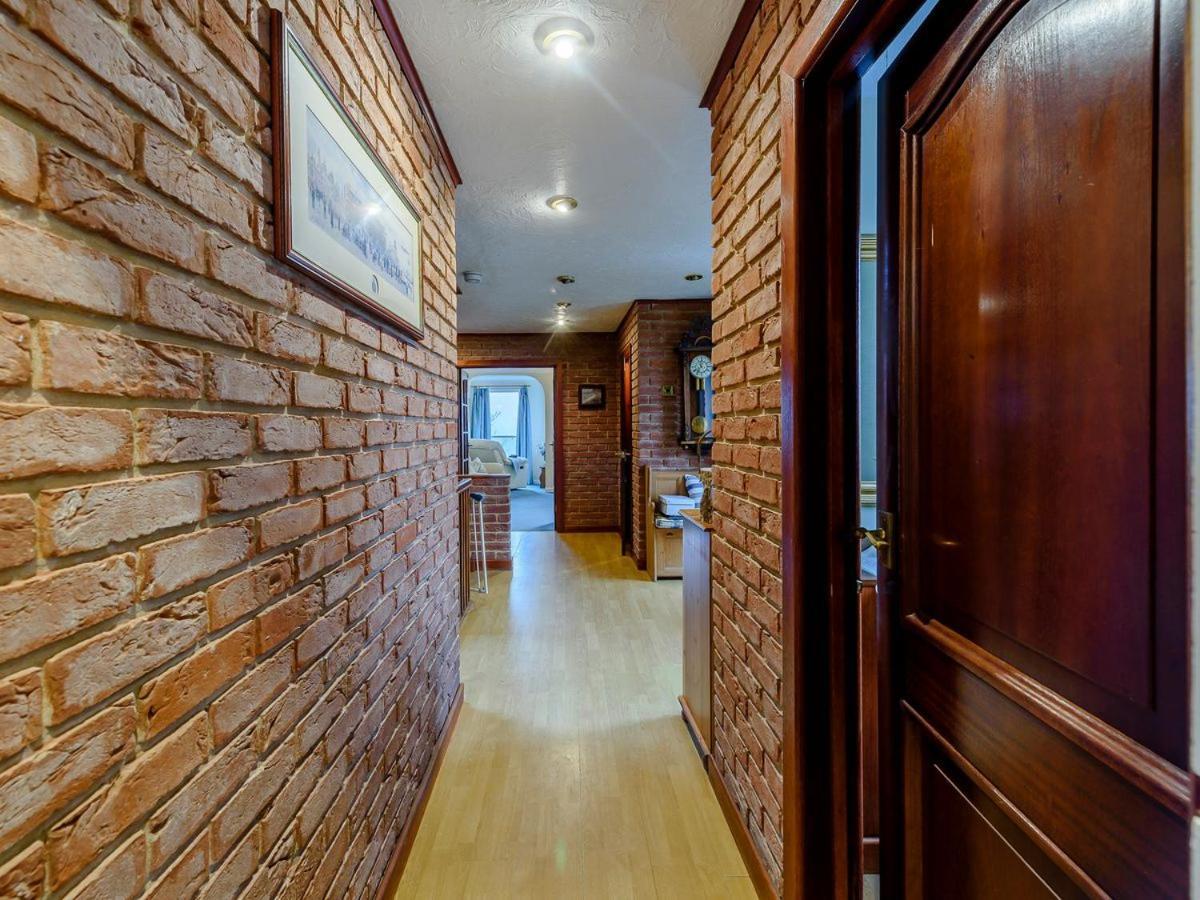 Pixie Grove Villa Penally ภายนอก รูปภาพ